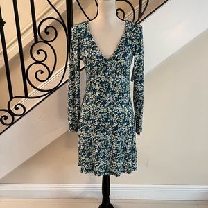 BP long sleeves floral dress